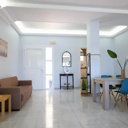 Violeta Lefkada Βίλα *