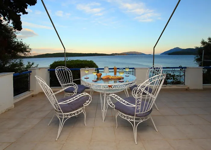 Violeta Lefkada Villa