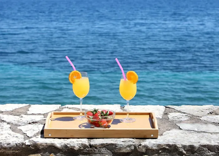 Violeta Lefkada Nydri (Lefkada)